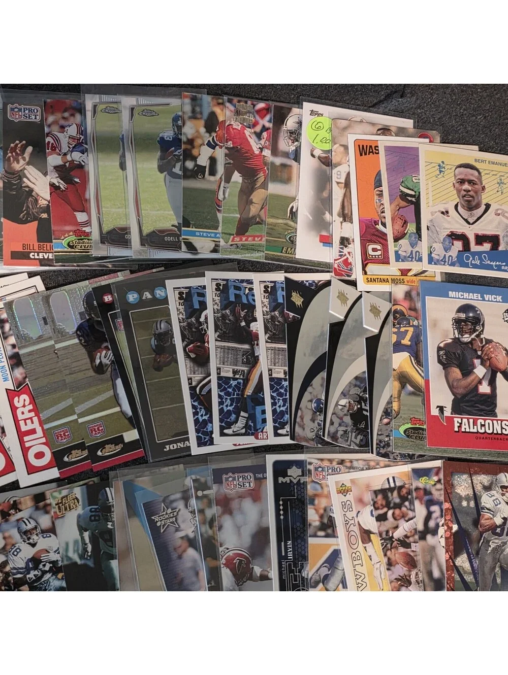500+ Football Card Collection w/ Many Stars & HOF Players 90s 2000s